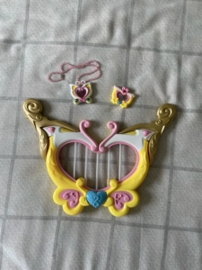 小花仙图画大全简单又漂亮_小花仙游戏竖琴图片_小花仙图片简笔画q版