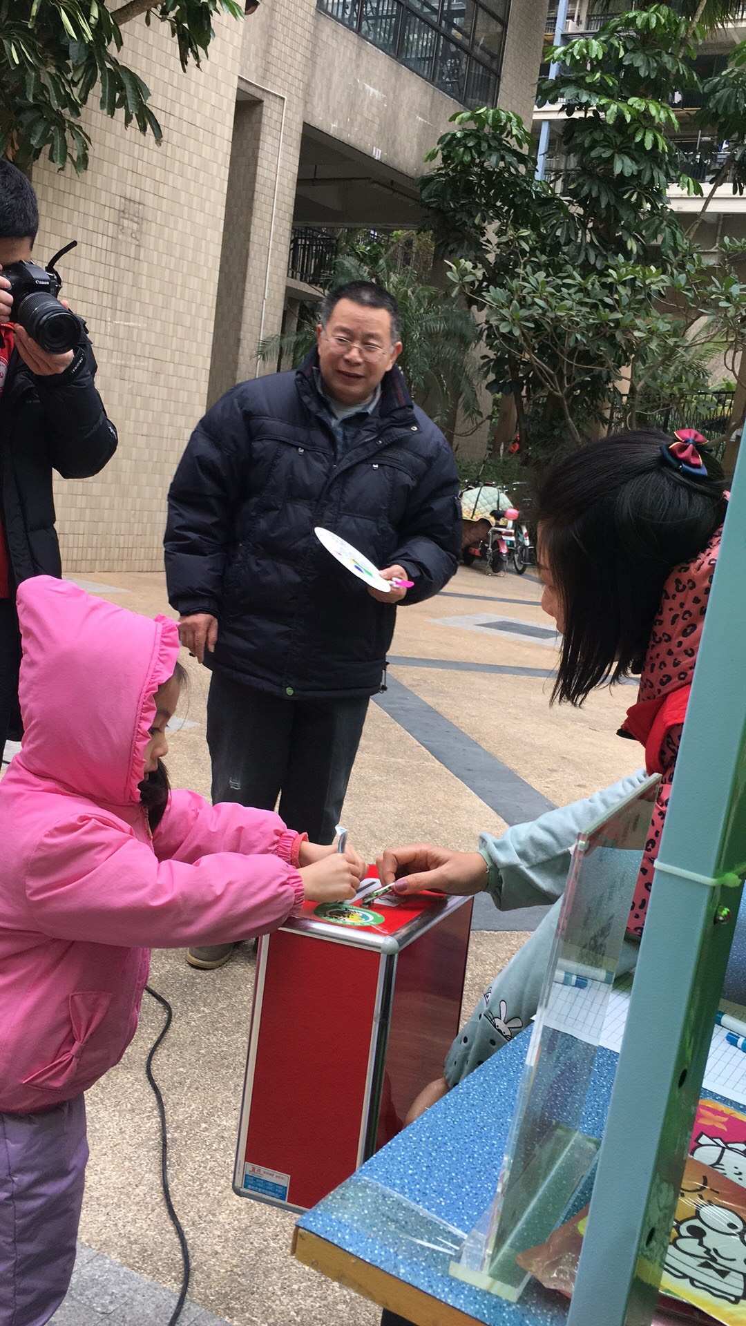 一个人的责任：拯救世界