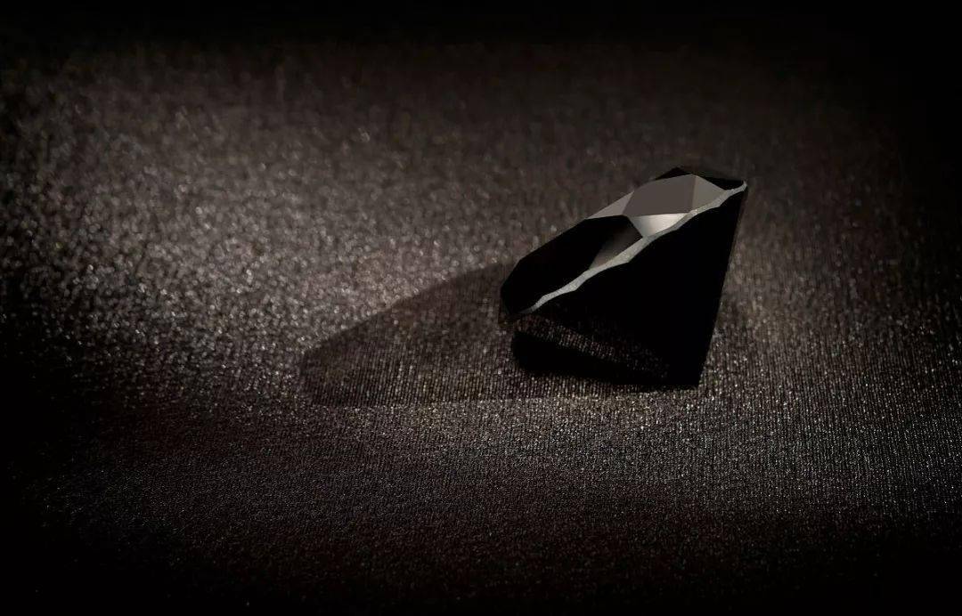 黑钻石的神秘之谜，值得你探索吗？