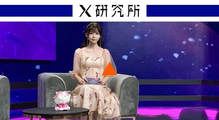 手机女主播游戏视频_很火的游戏女主播_十大游戏女主播
