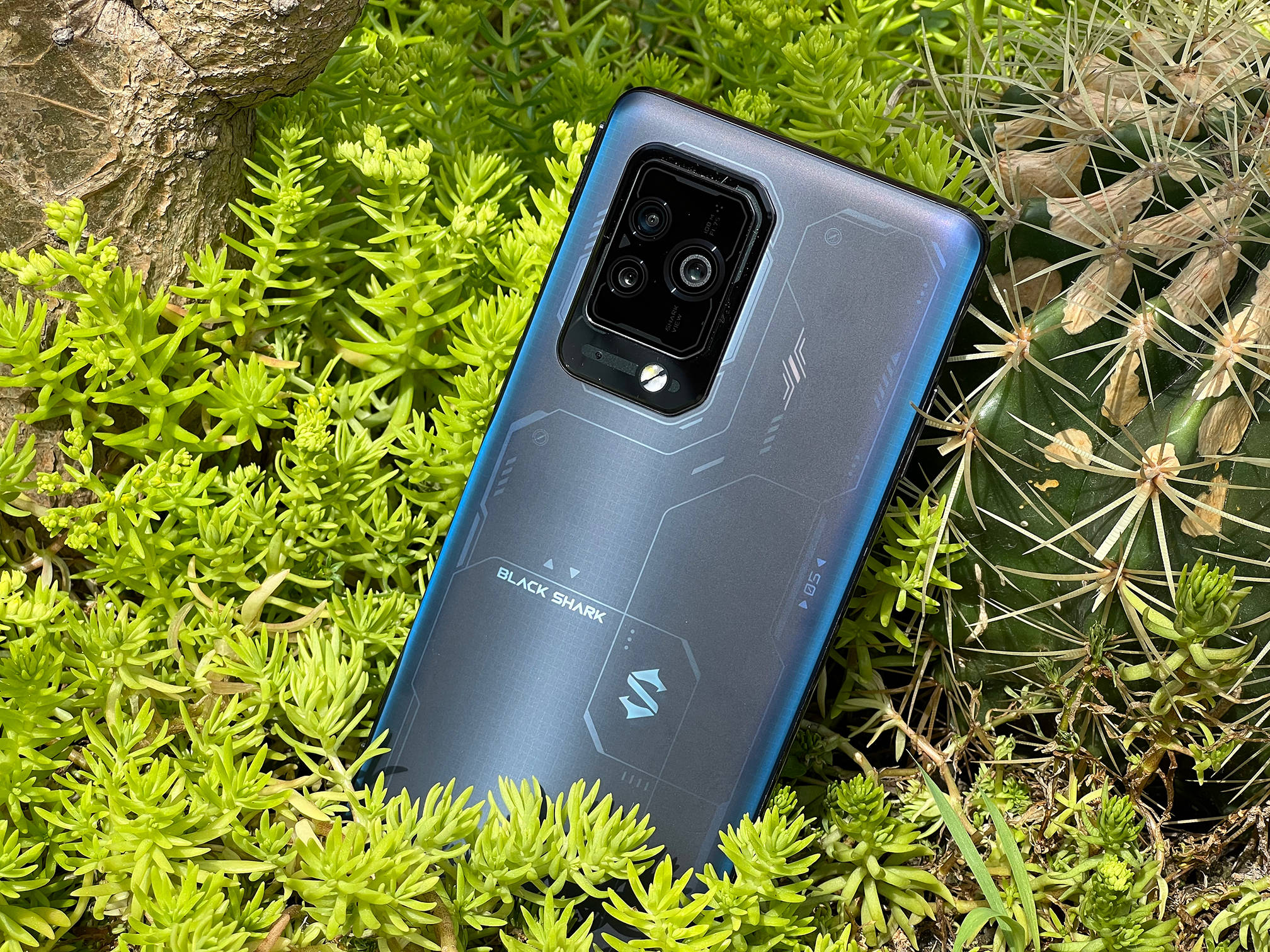 中国的游戏手机哪个好-ROGPhone5、黑鲨 4Pro、红