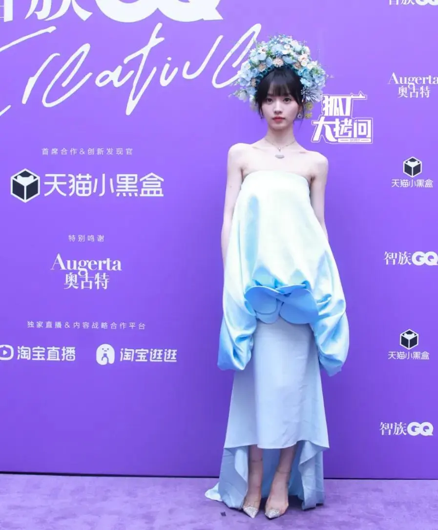 电影沙丘简介_沙丘2电影_电影沙丘有几部