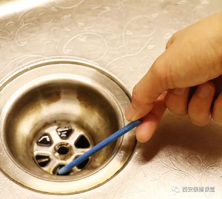 专业通渠师傅的神奇魔法：让你的家告别下水道堵塞的烦恼