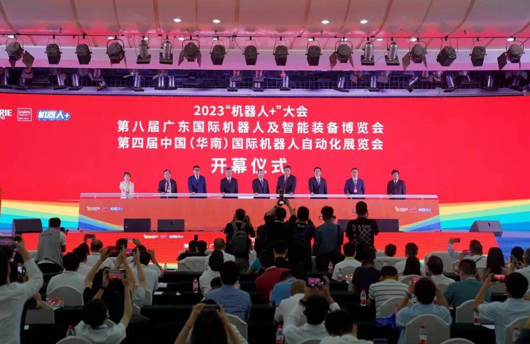 手游黑科技软件_手游里的黑科技_手机上的三款黑科技游戏