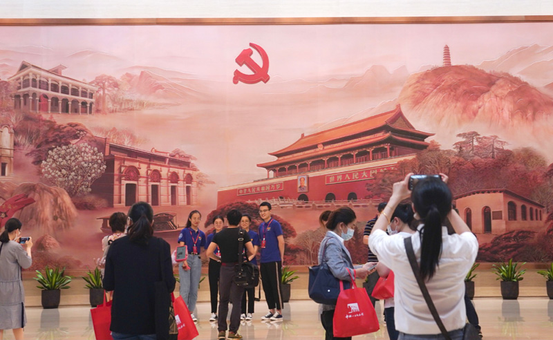 建党时间-1921 年 7 月 1 日：一群年轻人的伟大梦想