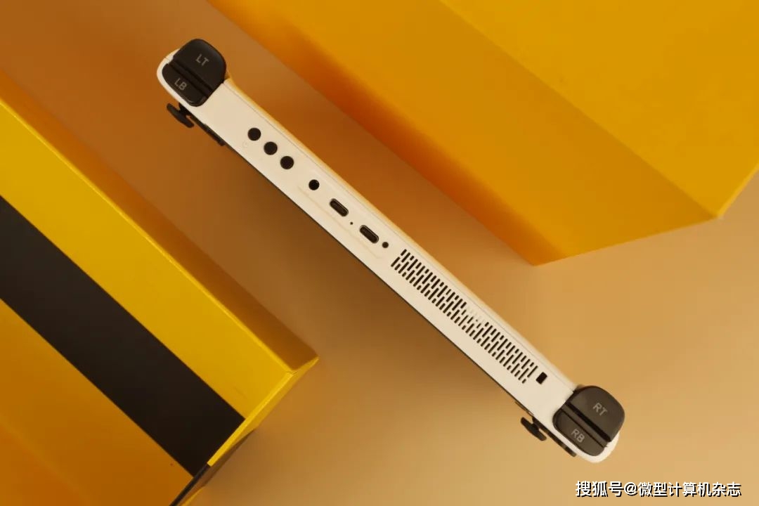 折叠手机玩电脑游戏推荐_折叠玩电脑推荐手机游戏吗_折叠玩电脑推荐手机游戏有哪些
