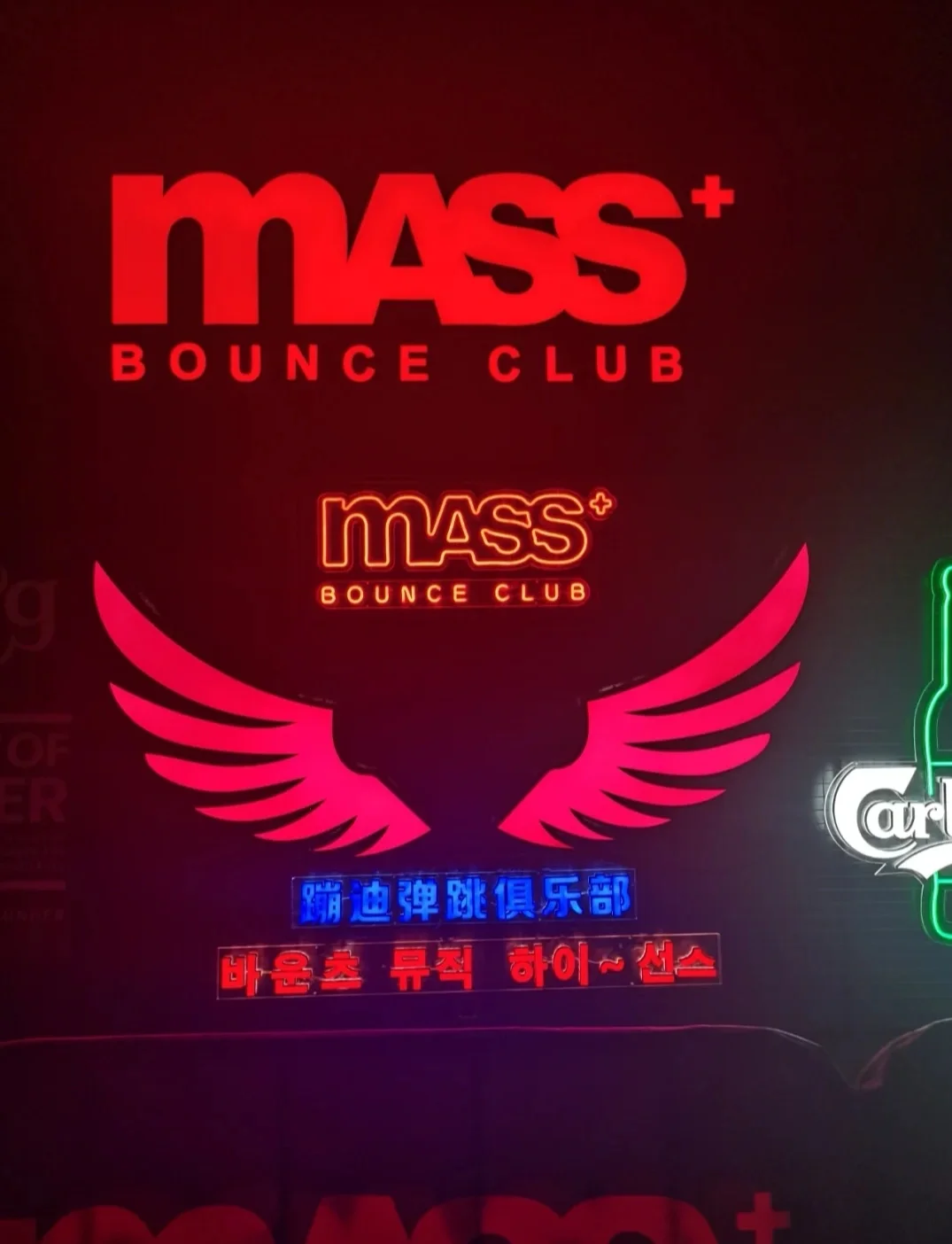 哄手机睡觉的游戏_睡觉时玩的游戏_手机睡觉蹦迪小游戏叫什么