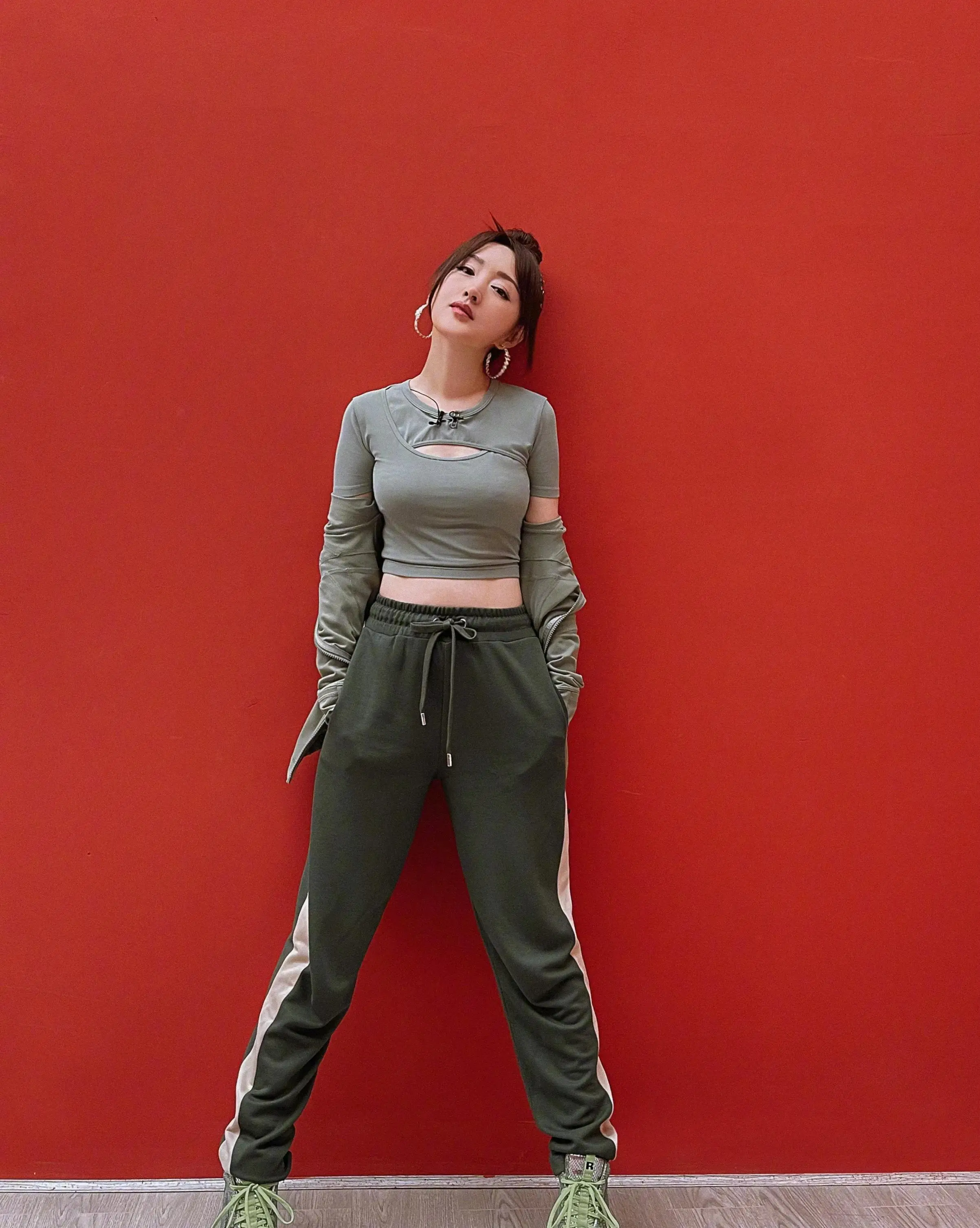 宇佐美玲奈_宇佐美圭司_宇佐美舞的a微
