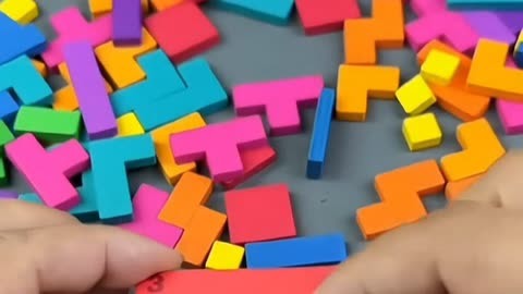手机游戏拼图逃生_逃生拼图手机游戏大全_拼图的逃生大厦