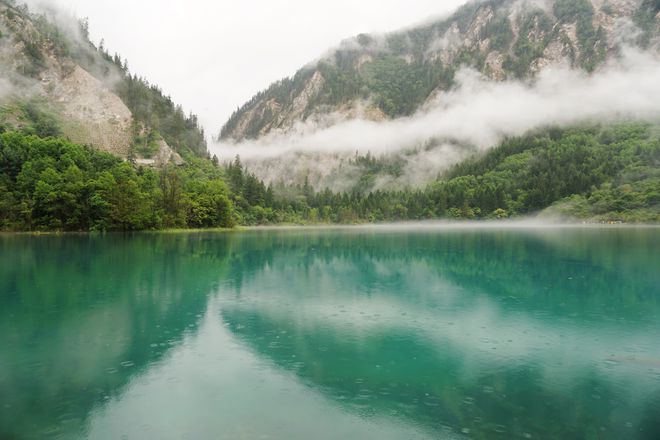 珊璞：我心中那如珍珠般珍贵独特的五彩斑斓世界