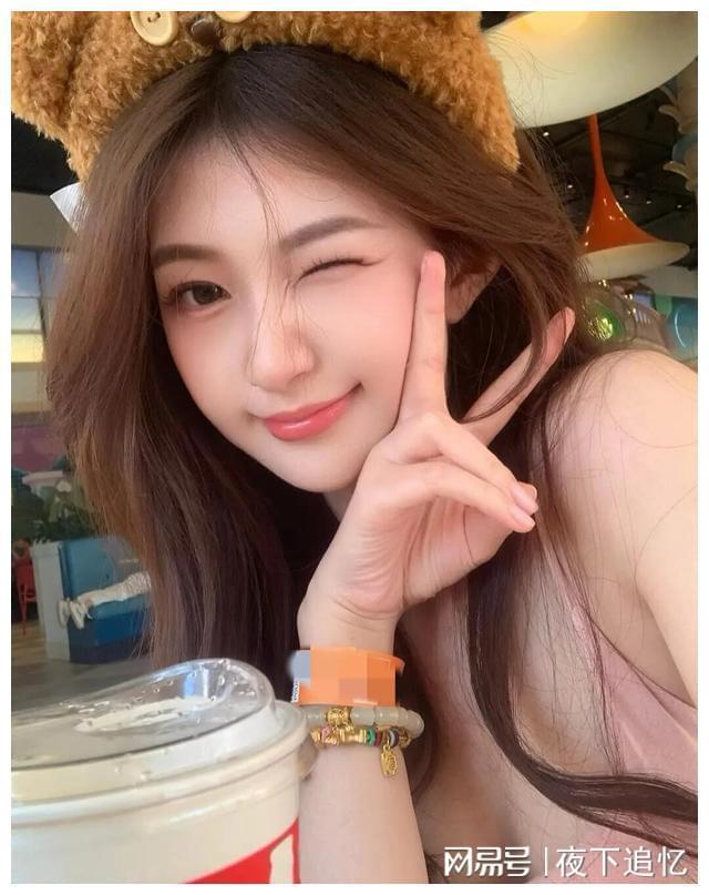 整天带手机游戏的人_整天带手机游戏的女生_整天不带手机游戏