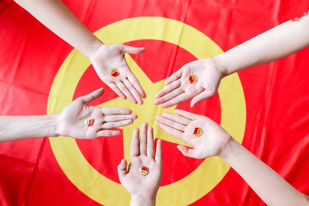 手机游戏亮了-手机游戏：点亮生活的光，拯救情绪的救星，还能结